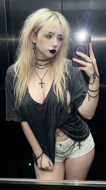Annadark