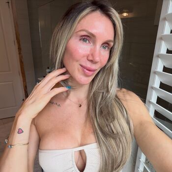 Charlotte Flair