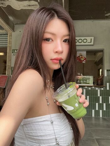Elyn Leong