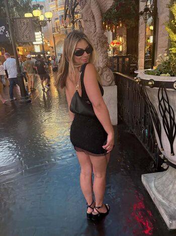 gaby_zola