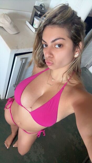 gaby_zola