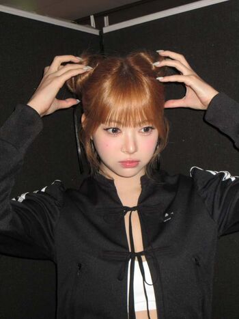 Hong Eunchae 홍은채