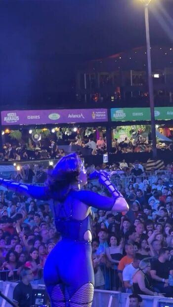 Iza Cantora