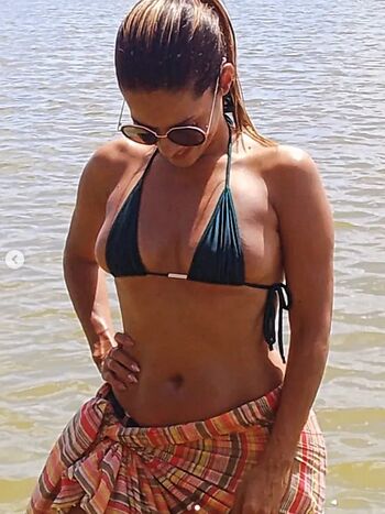 jacqueline.lins_940