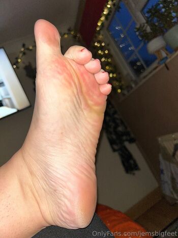 jemsbigfeet
