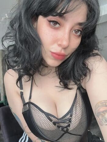 Kitty Danx