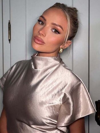 Natalie Alyn Lind