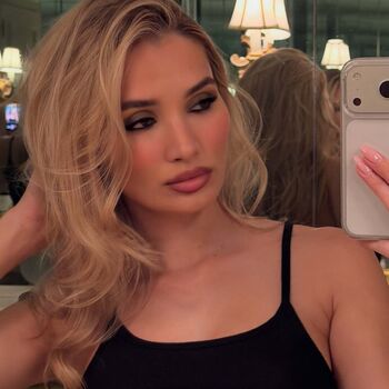 Pia Mia Perez