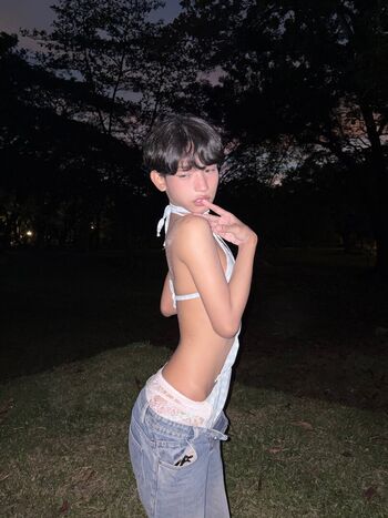 pretty._.sora